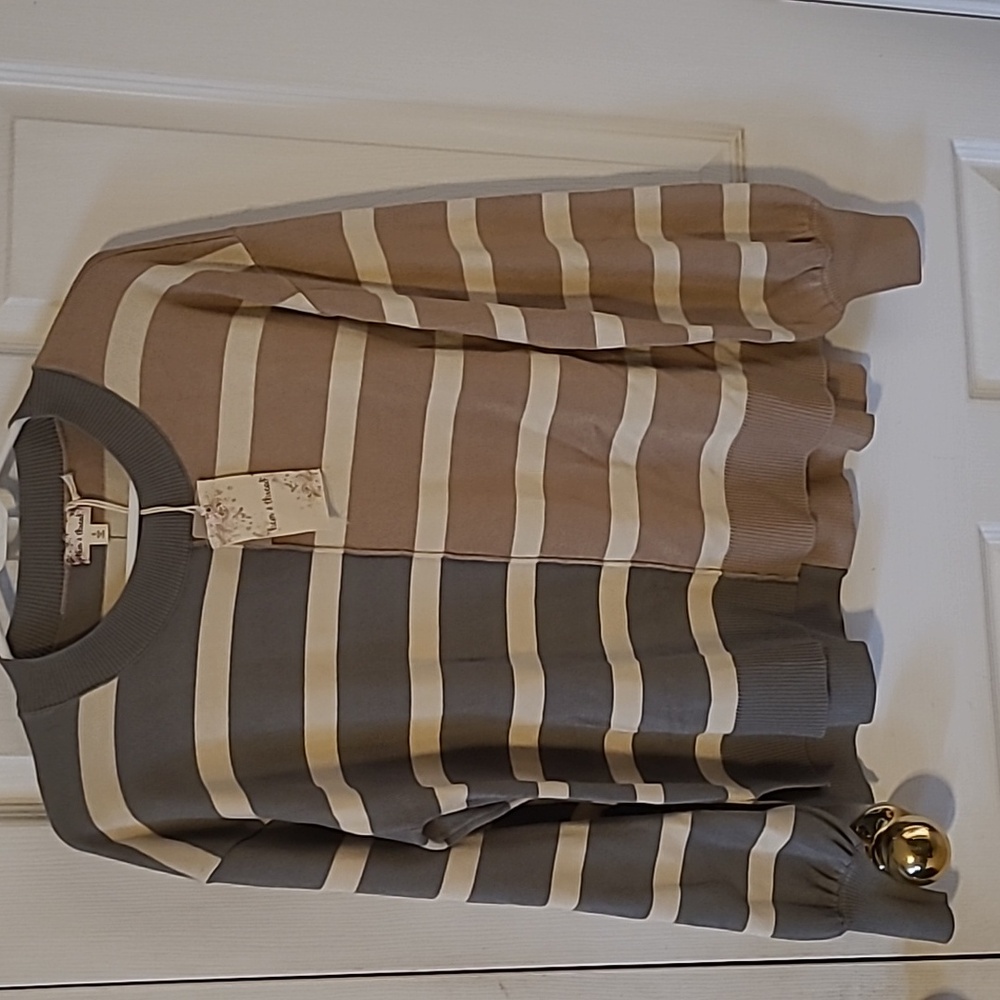Anthropologie NEW Sweater - Picture 4 of 8